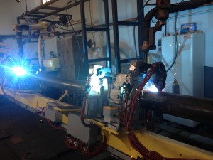 center pivot robot welding